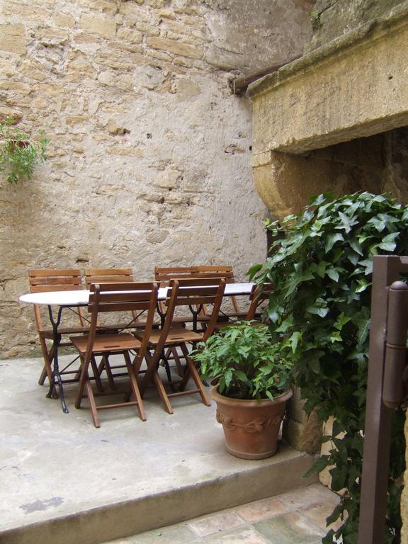 مبيت وإفطار Saint-Bonnet-du-Gard Bize De La Tour المظهر الخارجي الصورة